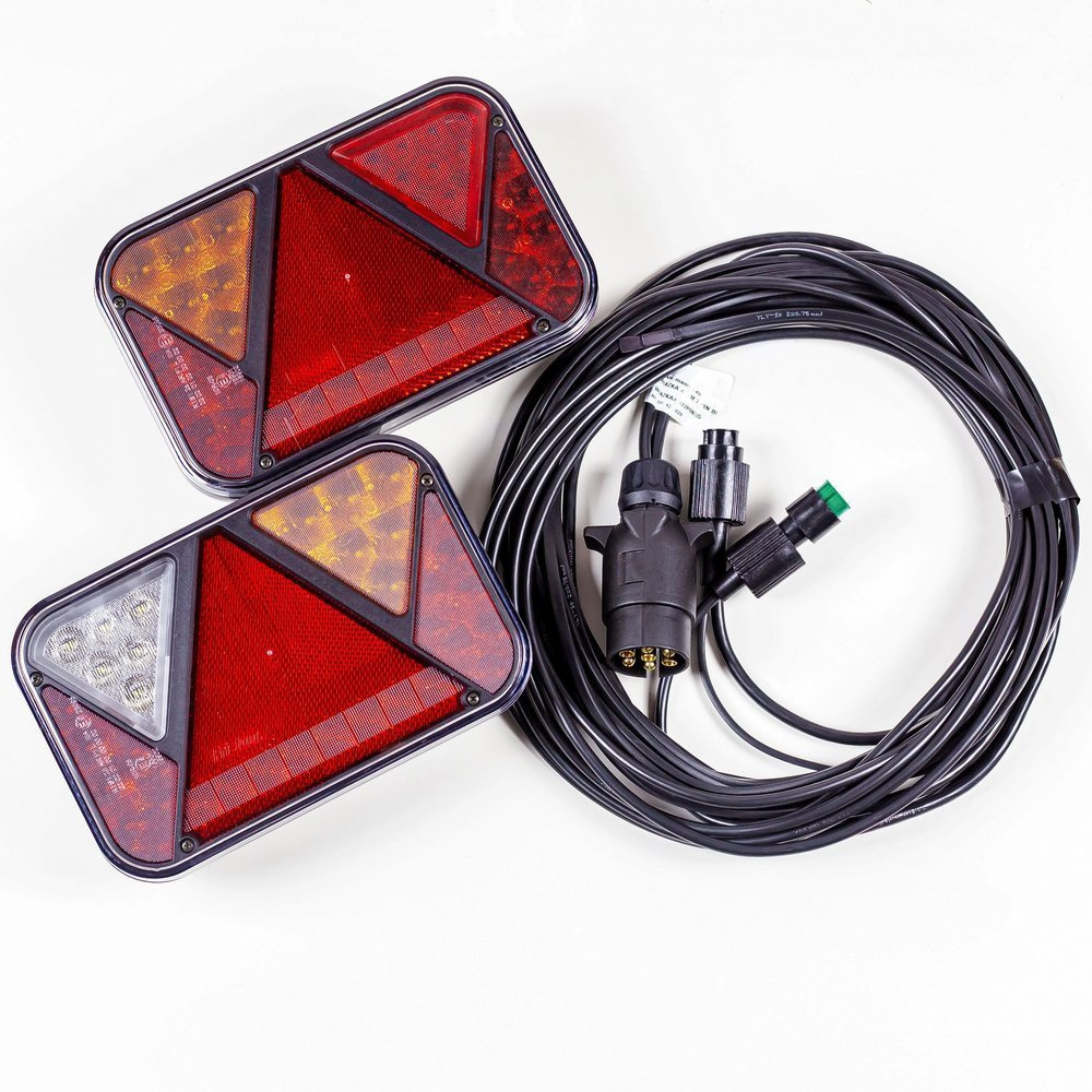 Kit éclairage remorque: feux arrières LED Fristom FT-270 + câblage